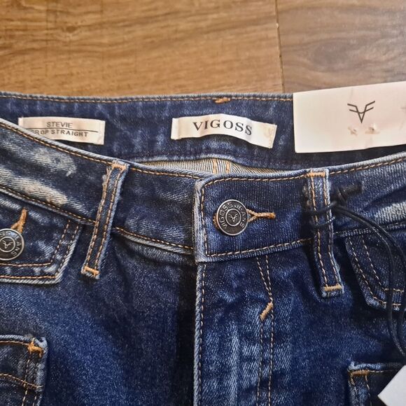 NWT Vigoss Jeans Blue Vintage Wash Stevie Crop Straight Jeans - Picture 4 of 6